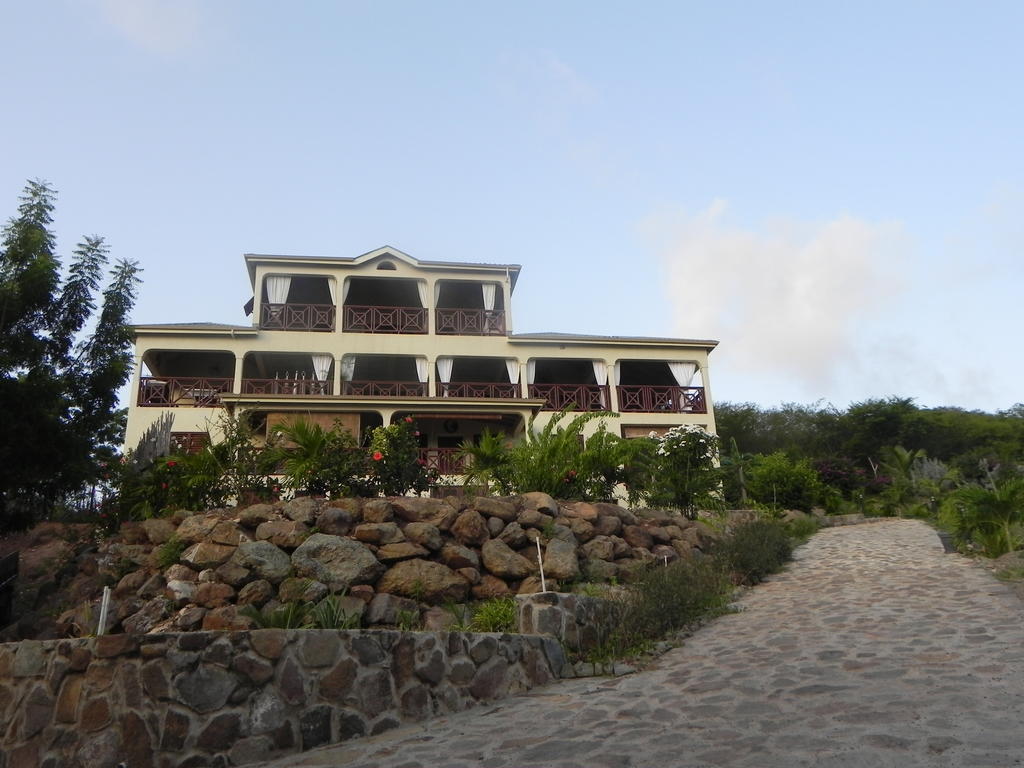 图娄娄别墅酒店 English Harbour 外观 照片